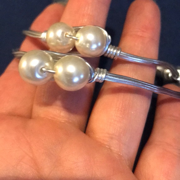 Bracelets - Picture 2 of 3